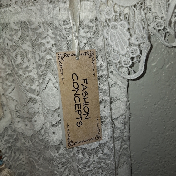 NWT Fashion Concepts Ivory Lace Knee Length Cover Up Size Small - Picture 7 of 8